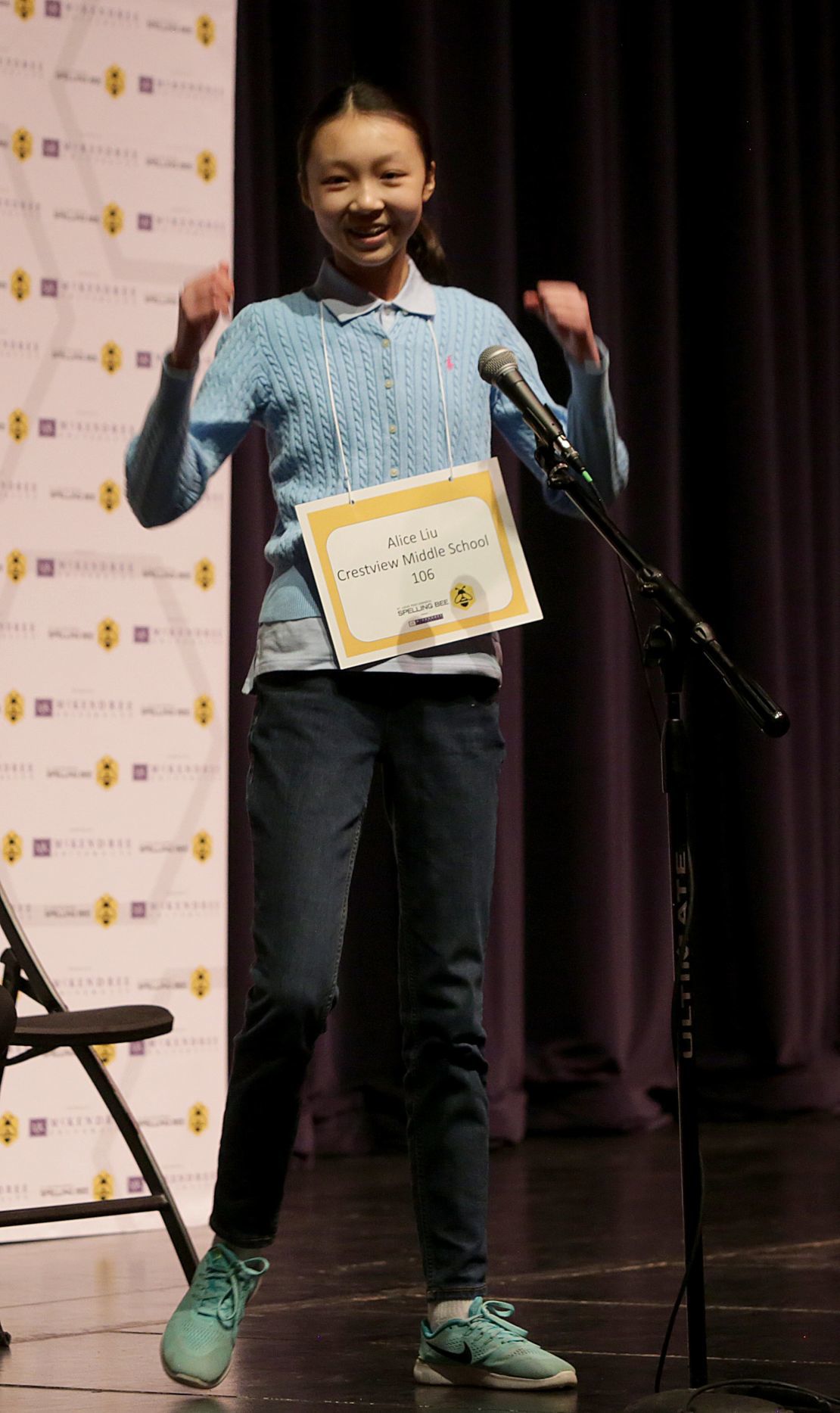 Alice Liu wins the 33rd Annual St. Louis
Post-Dispatch Spelling Bee